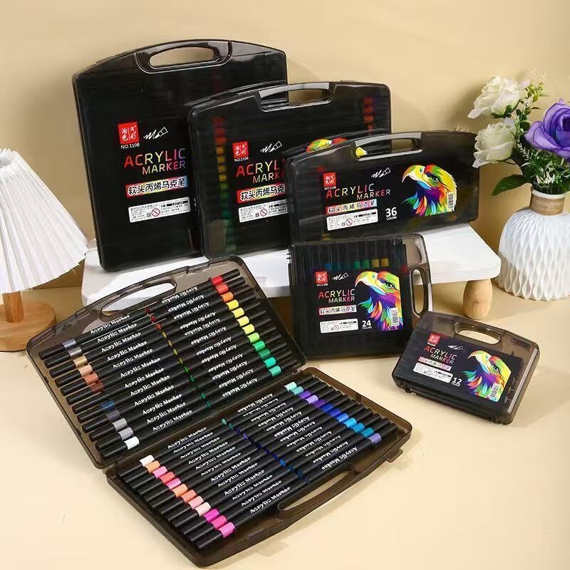 24-80 colori pennarelli per ve - Copic Marker Classic recensione e prezzo